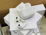 High copy latest Apple AirPods 3 4th generation - Image 3