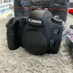 Original Canon 6D camera body with box and accessories(charger, battery, strap) - Image 2