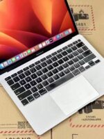 2020 MacBook Air YK7 intel core i5 1.1ghz fast processor 8g ram 512g SSD 2K 13.3inch Touch ID - Image 9