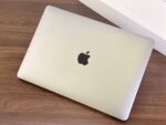 2018 MacBook Air E92 intel core i5 1.6ghz processor 16g ram 2K 13.3inch Touch ID - Image 3
