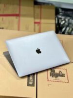 2018 MacBook Pro MR972 intel core i7 2.6ghz fast processor 16g ram 512g SSD 15.4inch Touch Bar - Image 2