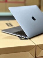 2017 MacBook Pro XX2 intel core i5 3.1ghz fast processor 8gb ram 512gb SSD intel HD 650 graphic 13.3inch Retina display - Image 9