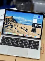 2020 MacBook Pro K32 intel core i5 1.4ghz fast processor 8g ram 256g SSD 13.3inch Retina display, Touch bar - Image 4