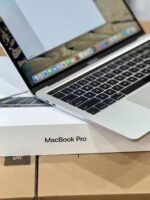 2020 MacBook Pro K32 intel core i5 1.4ghz fast processor 8g ram 256g SSD 13.3inch Retina display, Touch bar - Image 5