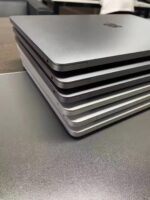 2019 MacBook Pro HR2 intel core i5 1.4ghz fast processor 8g ram 256g SSD 13.3inch - Image 6
